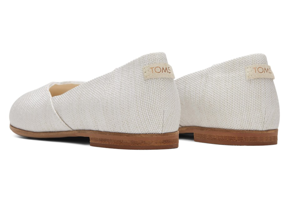 Toms Jutti Temiz Düz Doğal