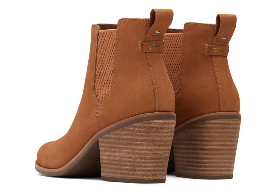 Toms Her Zaman Bronzlaşır