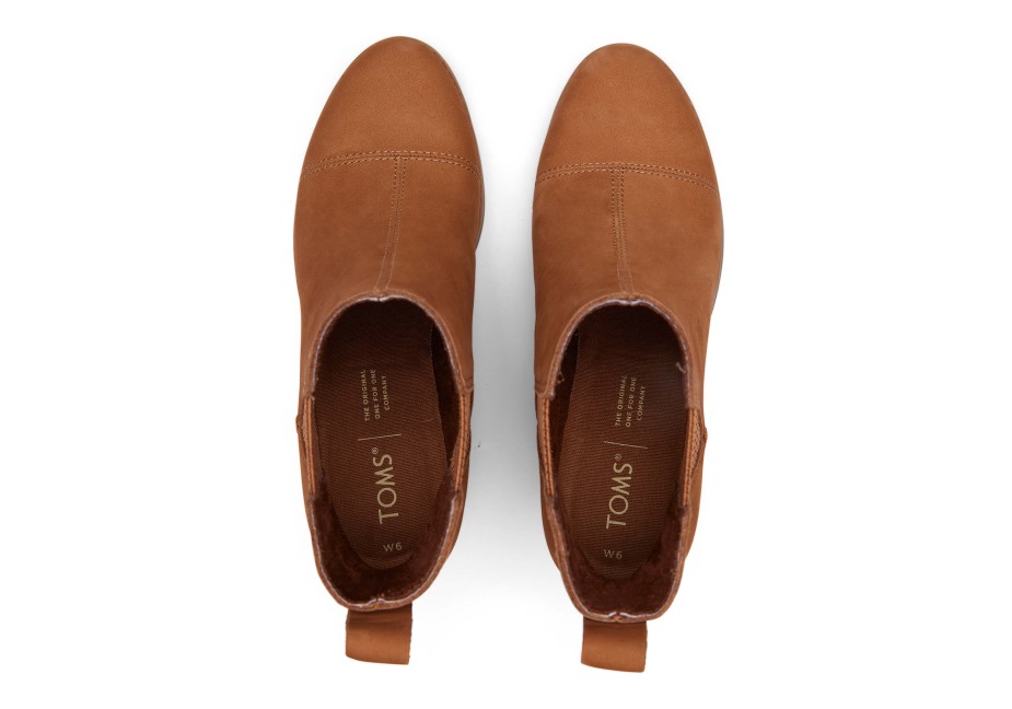 Toms Her Zaman Bronzlaşır