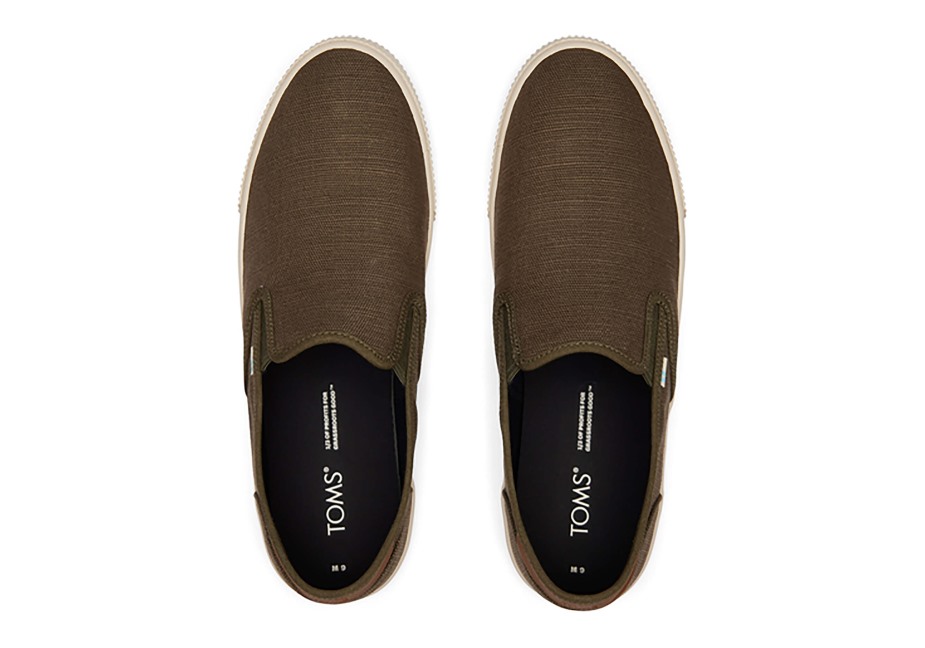 Koyu Zeytin üzerinde Toms Baja Slip