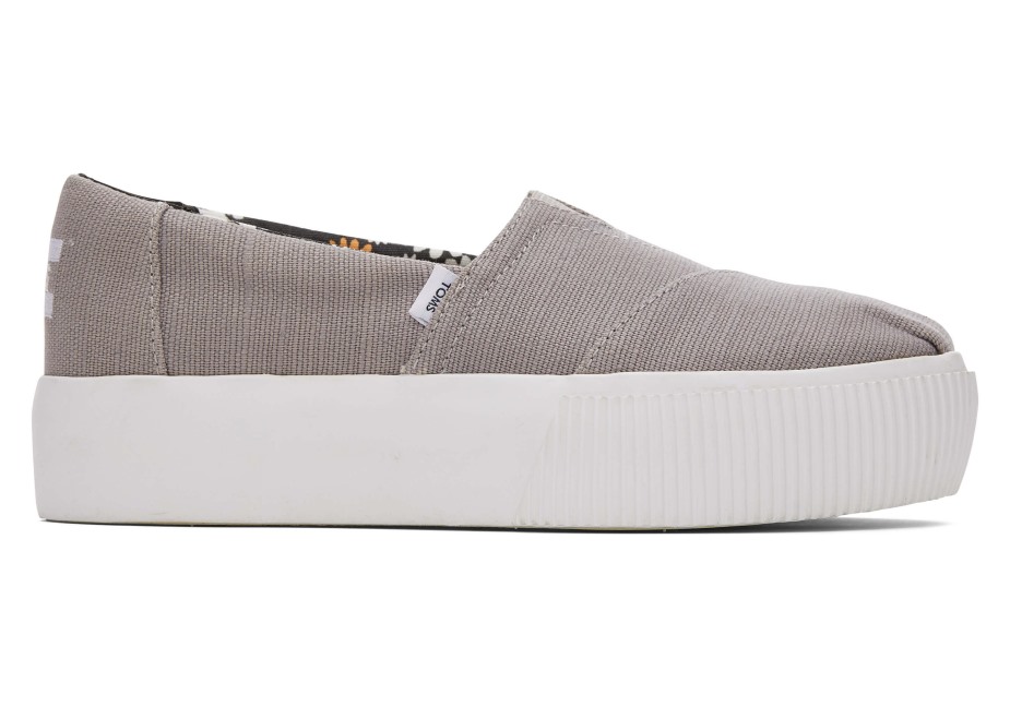 Toms Alpargata Boardwalk Sabah Güvercini üzerinde Kayma