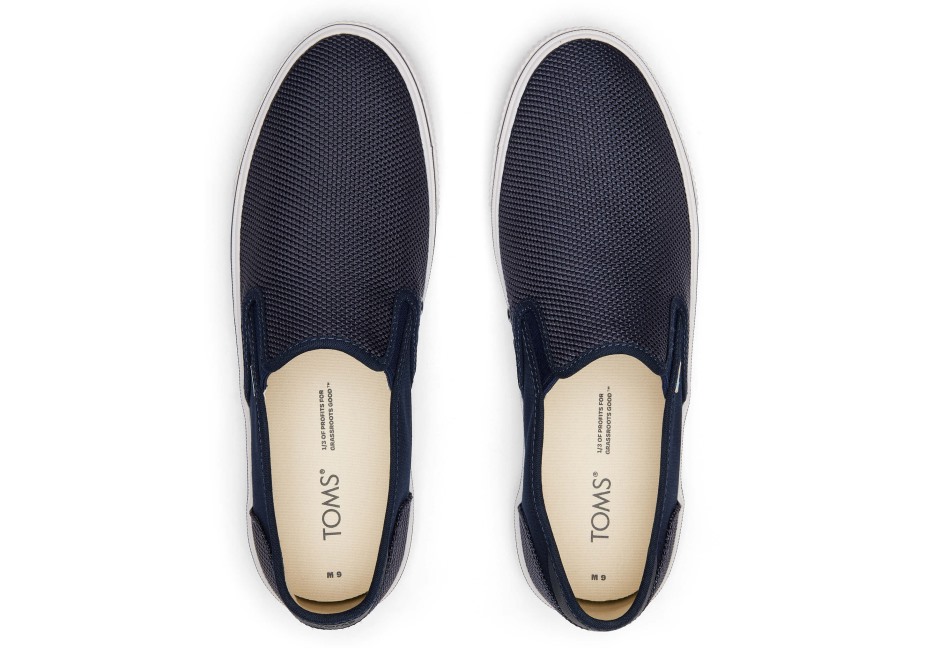 Derin Donanma üzerinde Toms Baja Slip