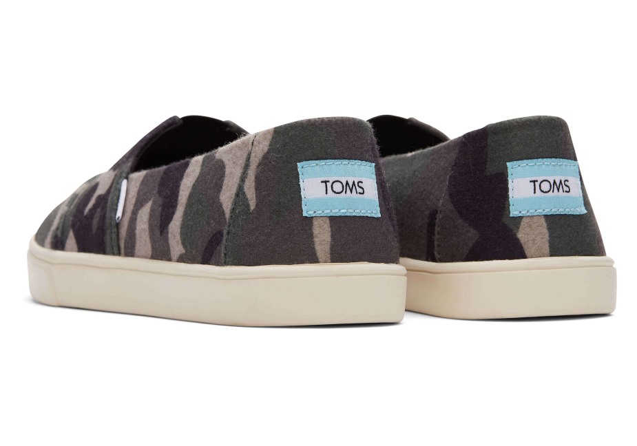 Toms Alpargata çanak Taban Kamuflaj Keçesi üzerinde Kayma