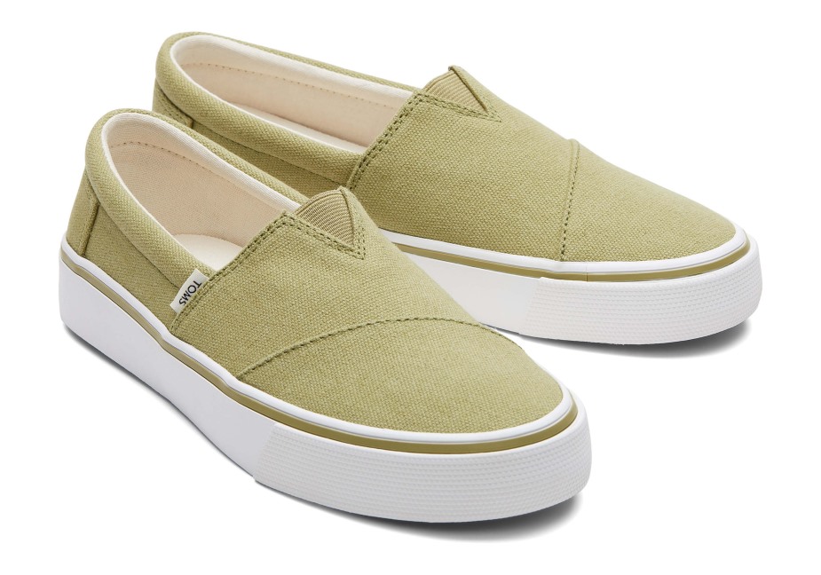 Toms Fenix Sedir Yeşili üzerinde Slip