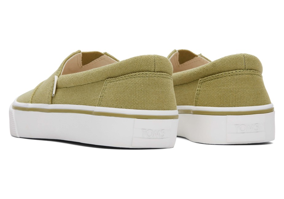 Toms Fenix Sedir Yeşili üzerinde Slip