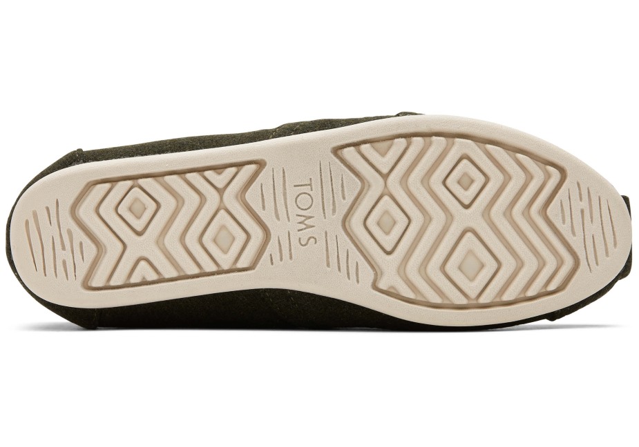 Toms Alpargata Derin Ormanı Korur